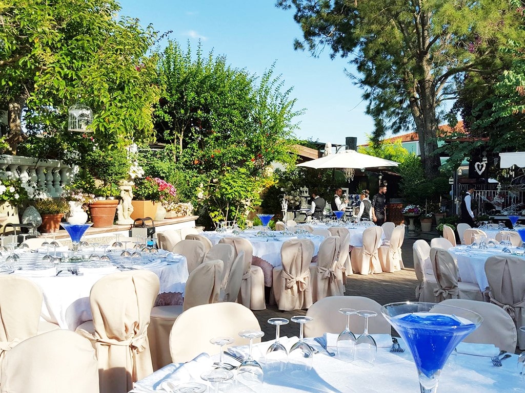 giardino-location-per-matrimoni-la-maison-ristorante-sassari-min